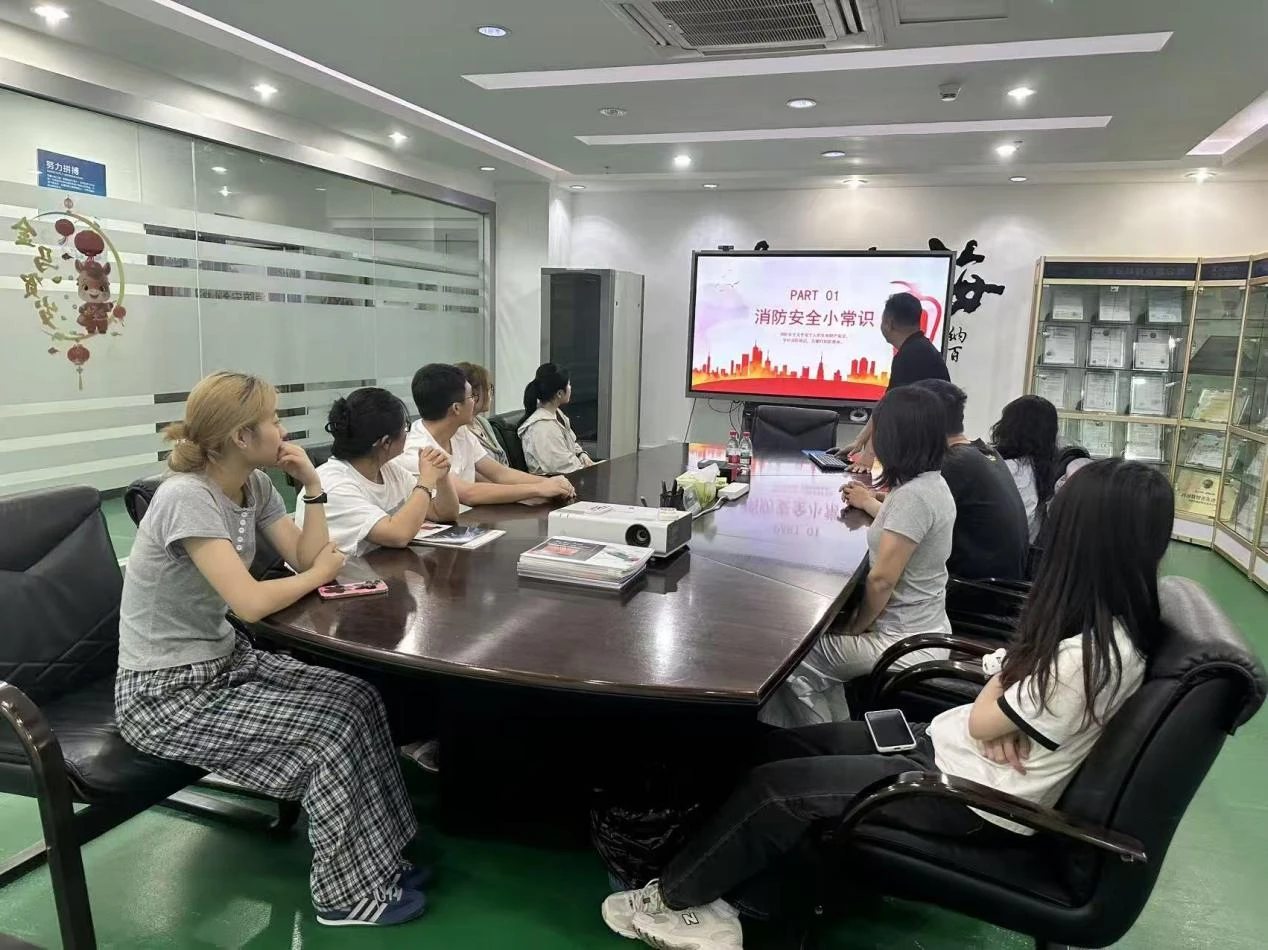 秦安科技公司消防安全培训